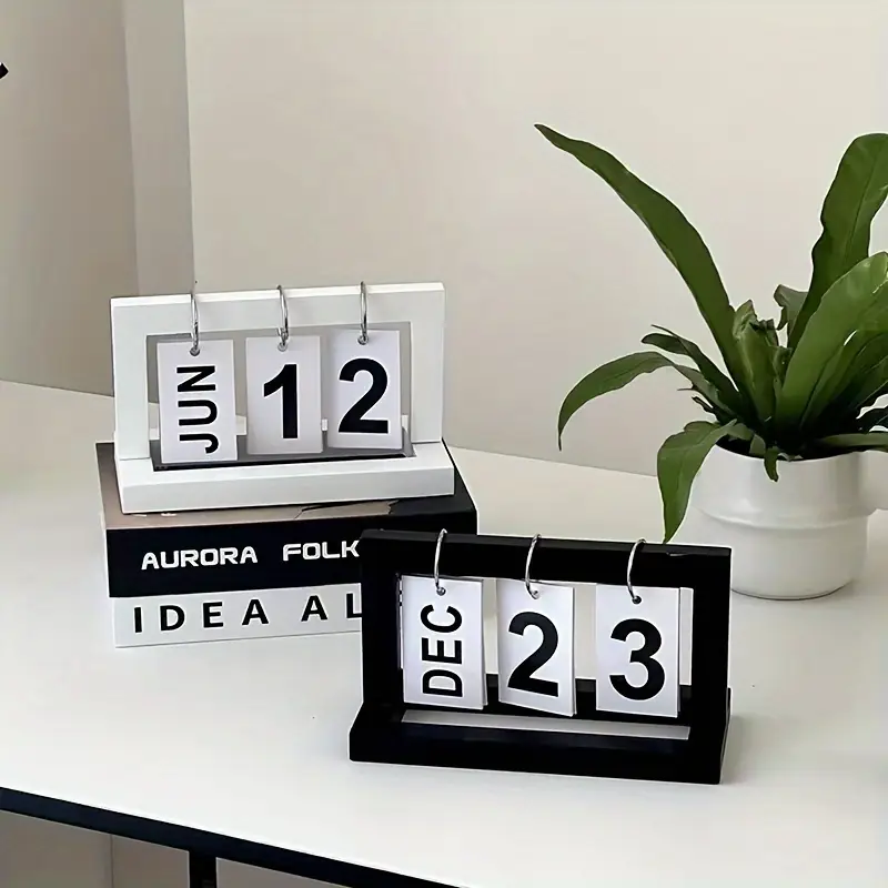 Adorno de Calendario de Plásti - Office Furniture Rental reseña y precio